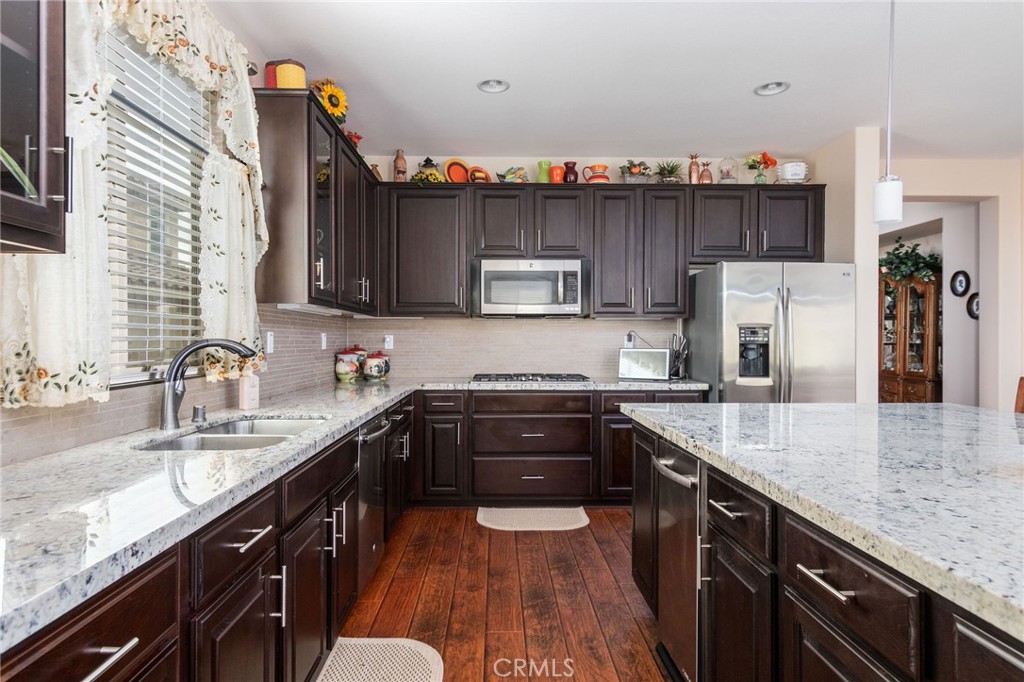 36542 Geranium Drive