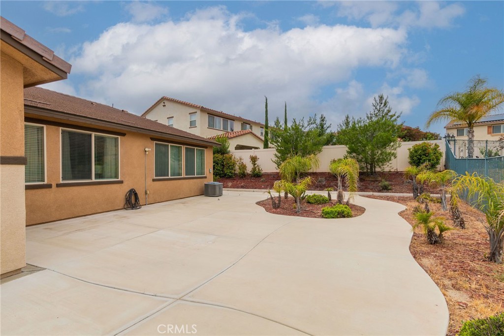 36542 Geranium Drive