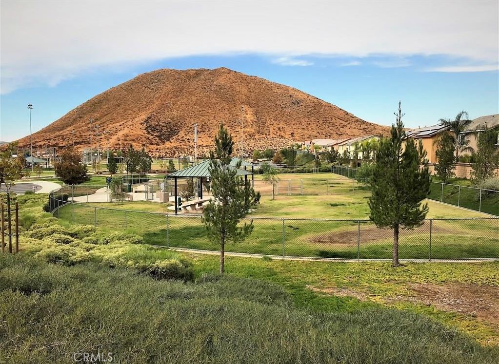 36542 Geranium Drive