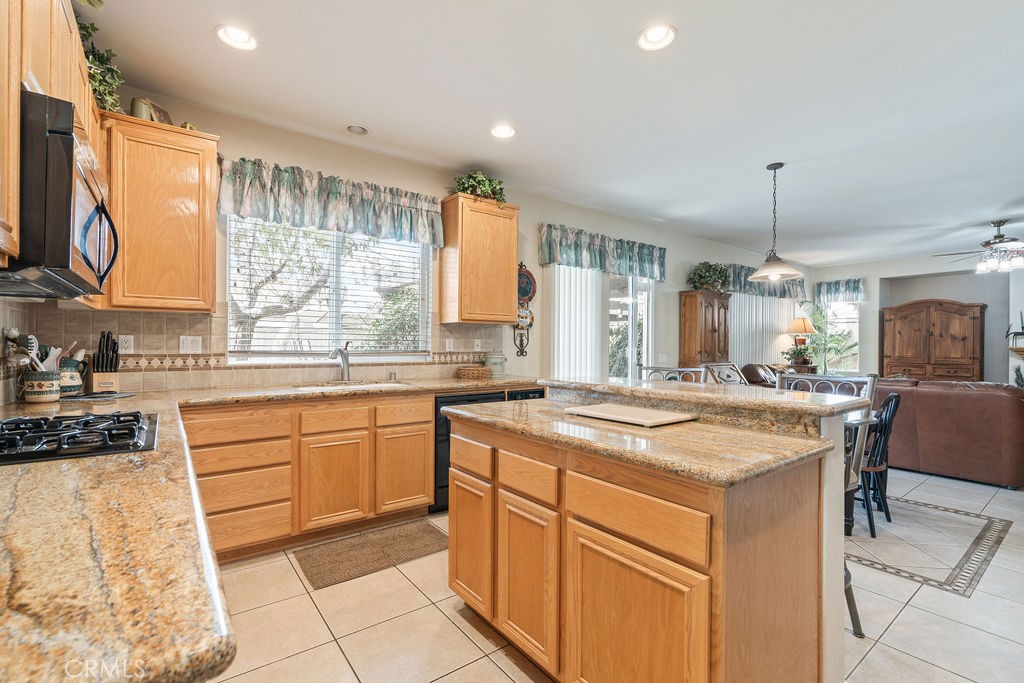 39101 Santa Rosa Court