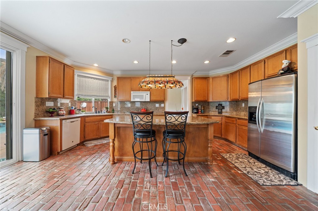 32520 Sprucewood Way