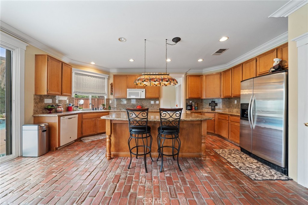 32520 Sprucewood Way