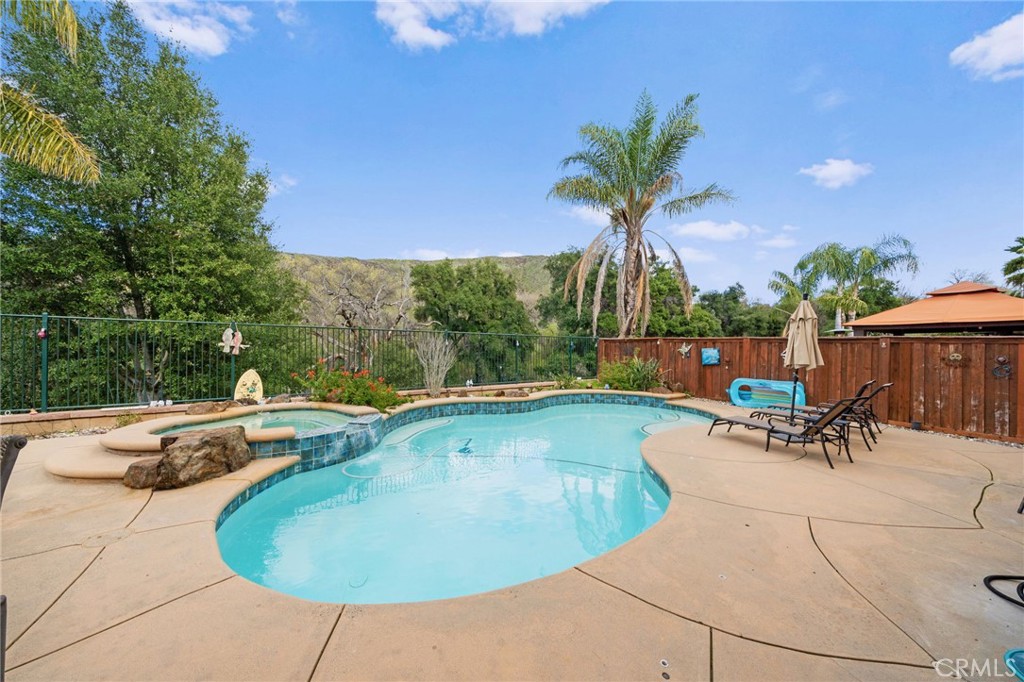 32520 Sprucewood Way