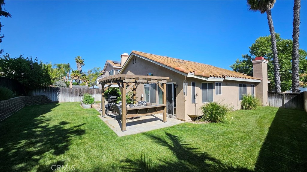 40063 Avenida Venida