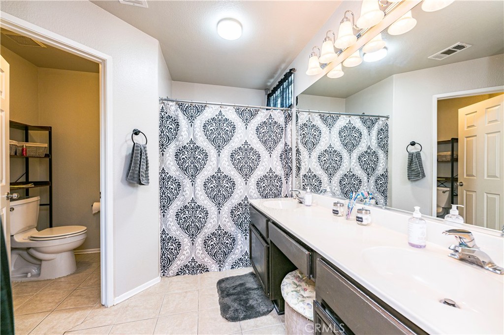 26754 Mountain Glen Drive