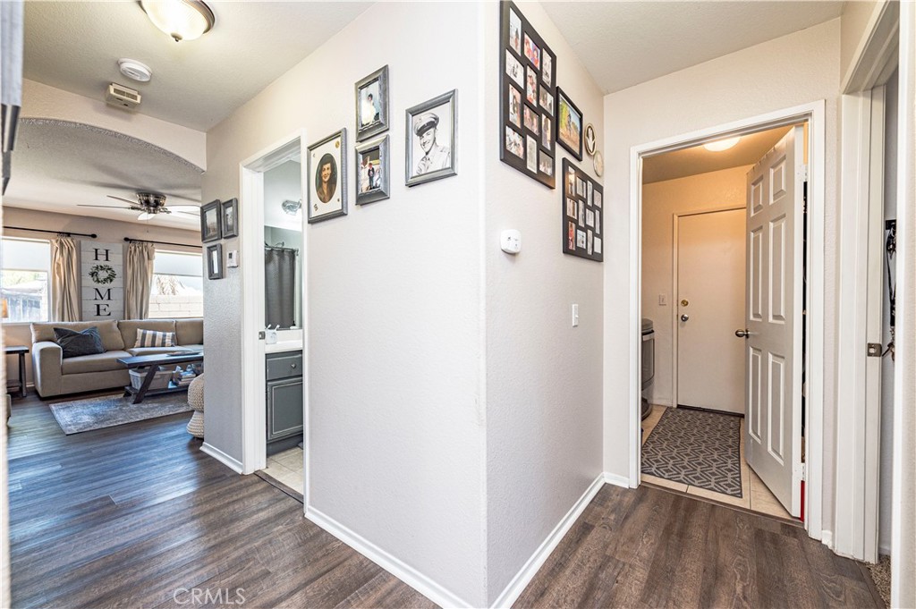 26754 Mountain Glen Drive