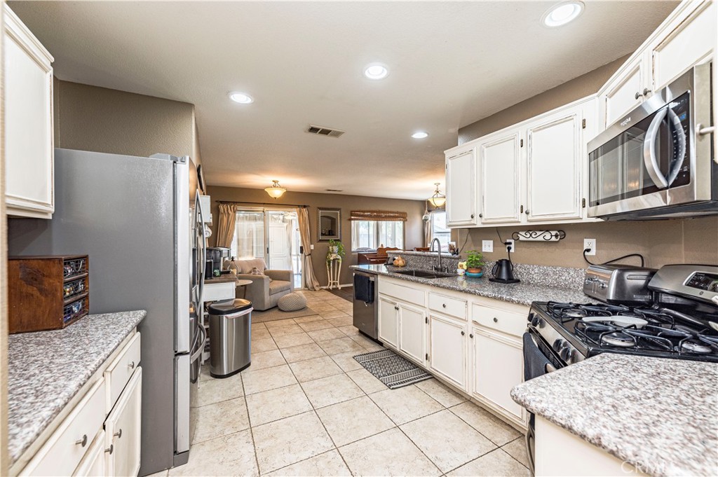 26754 Mountain Glen Drive