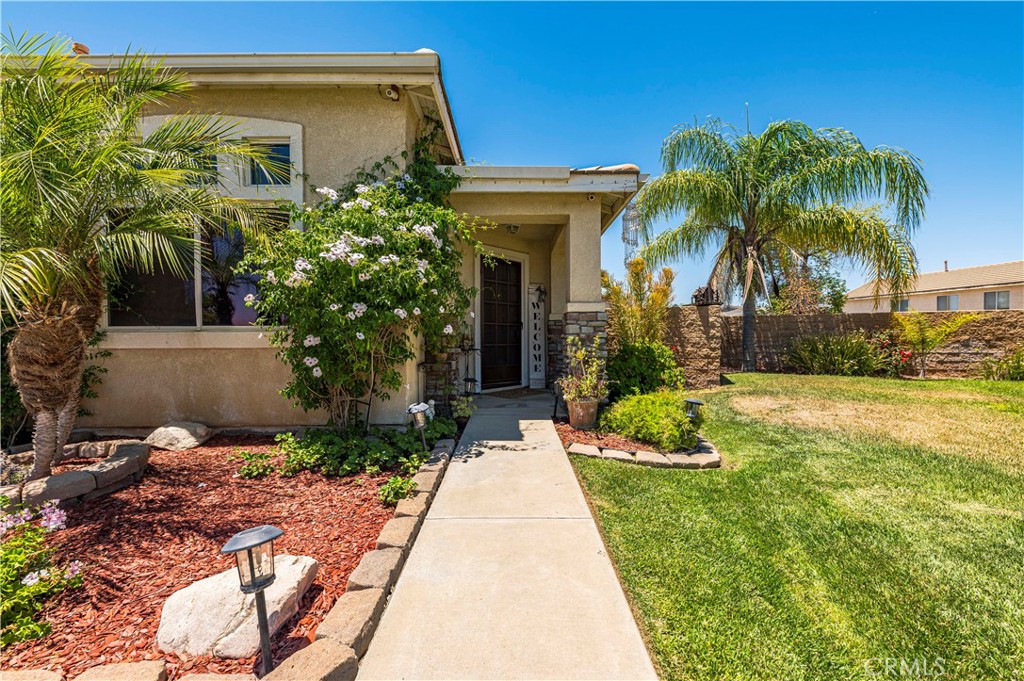 26754 Mountain Glen Drive