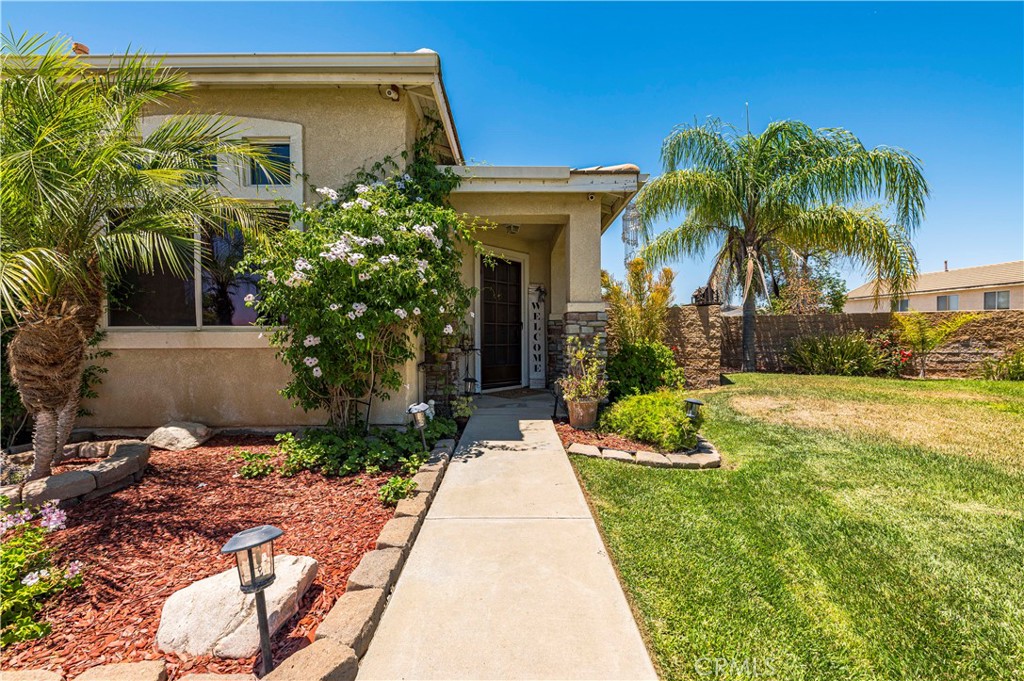 26754 Mountain Glen Drive