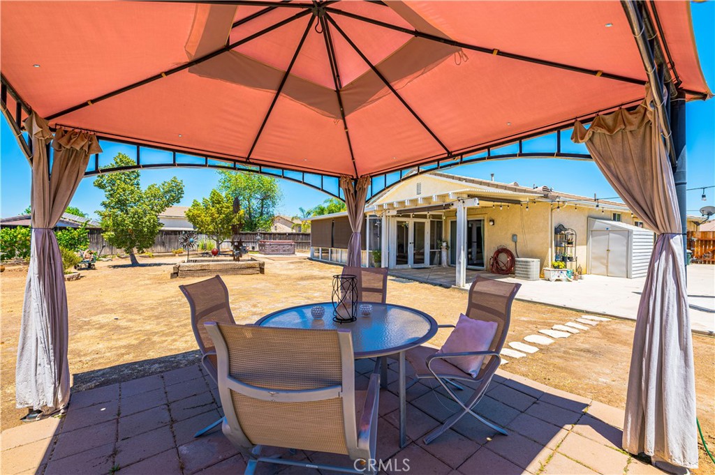 26754 Mountain Glen Drive