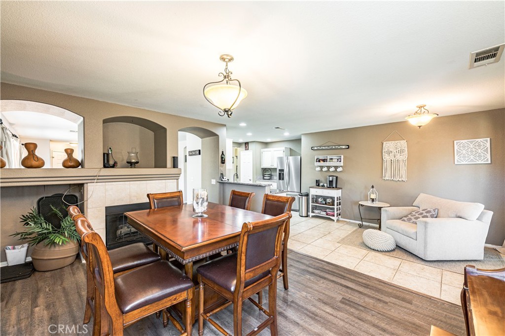 26754 Mountain Glen Drive