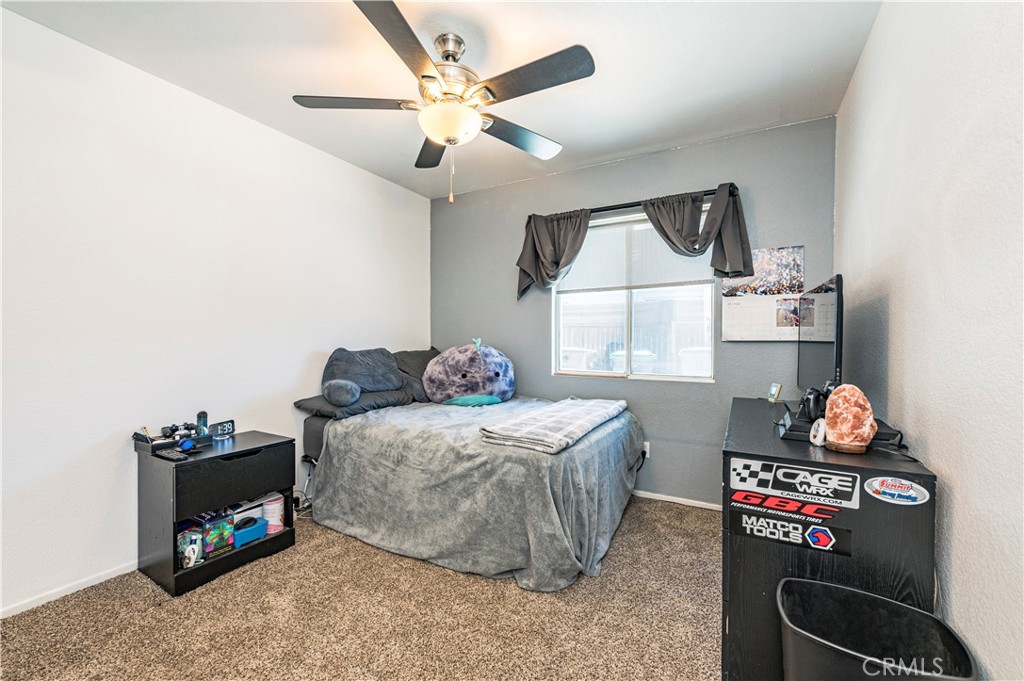 26754 Mountain Glen Drive