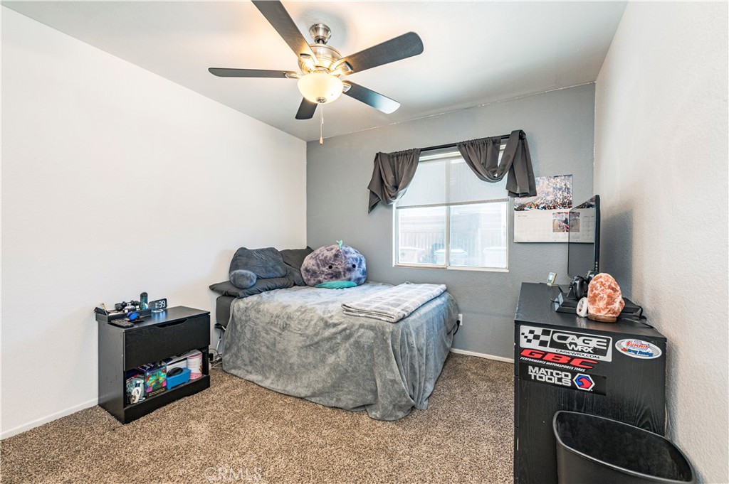 26754 Mountain Glen Drive