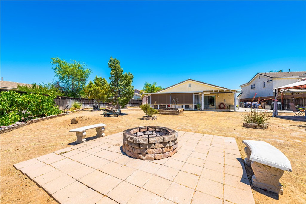 26754 Mountain Glen Drive