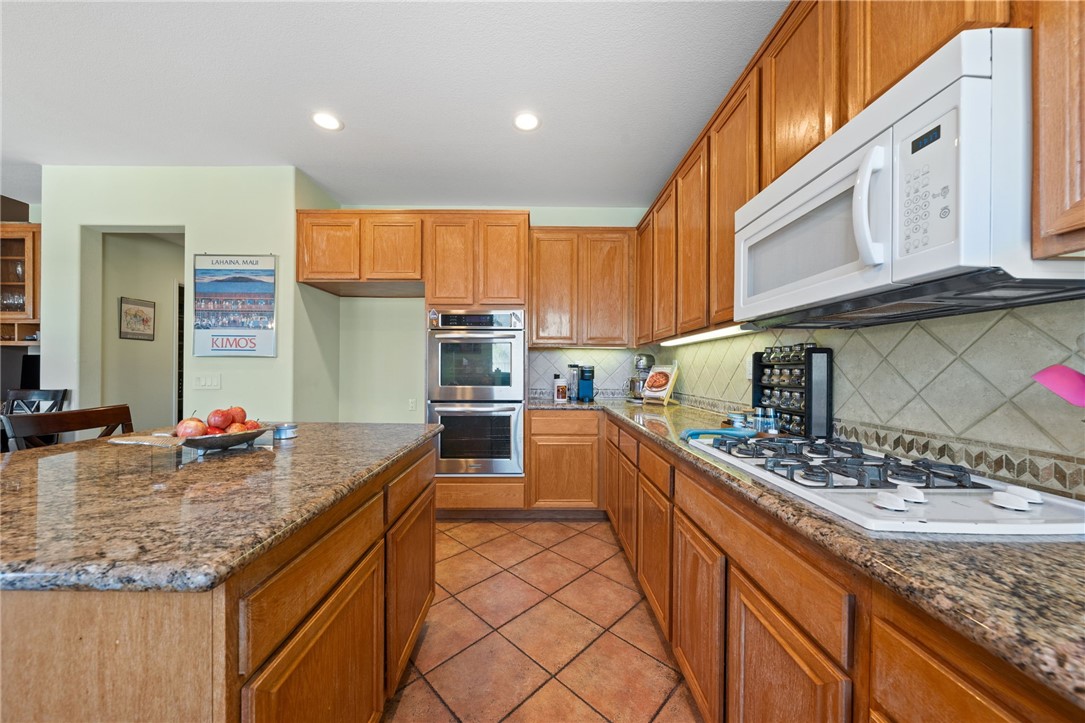 31910 Cedarhill Lane