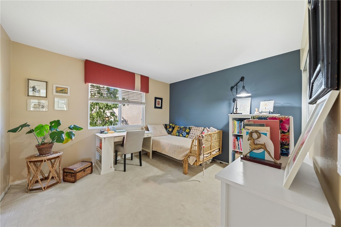 31910 Cedarhill Lane