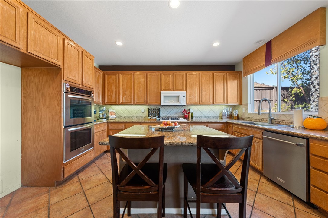 31910 Cedarhill Lane