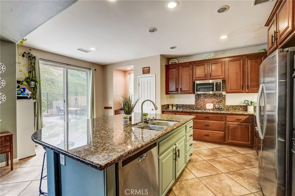 35526 Desert Rose Way