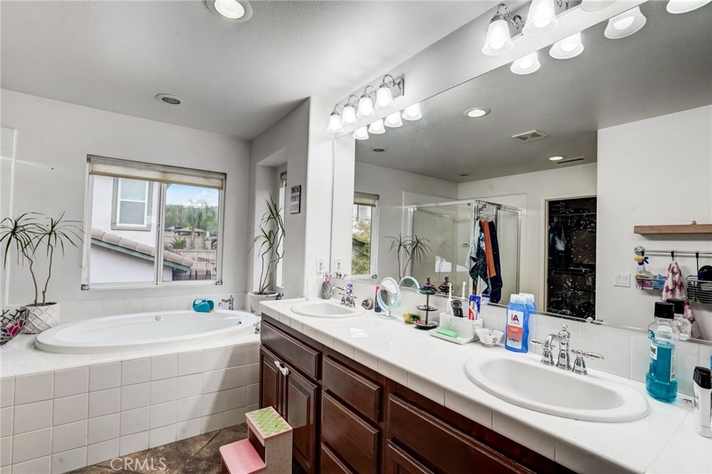 35526 Desert Rose Way