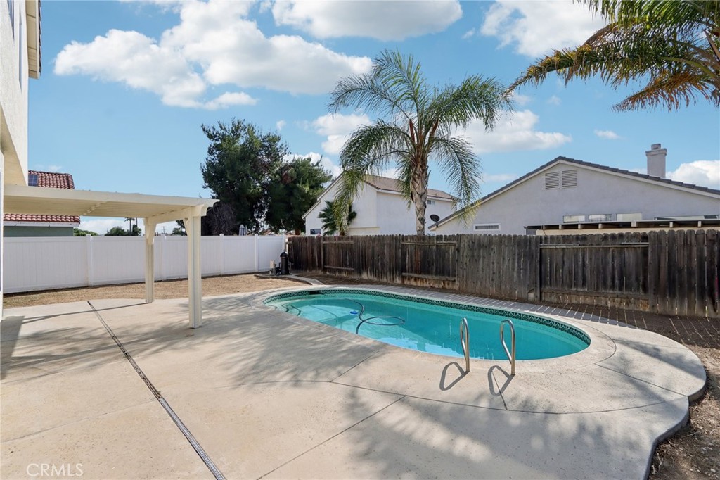 26093 Crestmont Circle