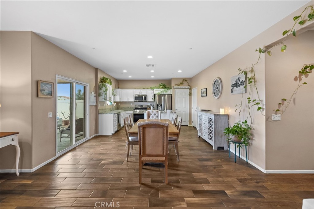 28428 Desert Varnish Way