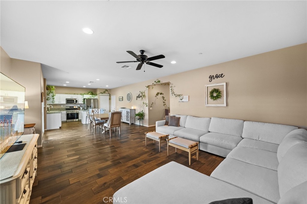 28428 Desert Varnish Way