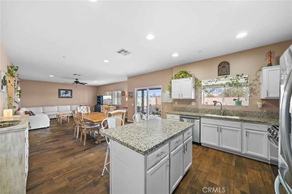 28428 Desert Varnish Way