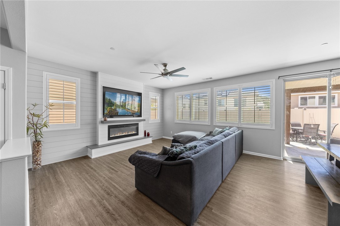 24223 Dandelion Court
