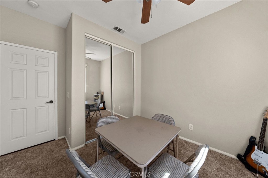 1596 Thunderbird Road