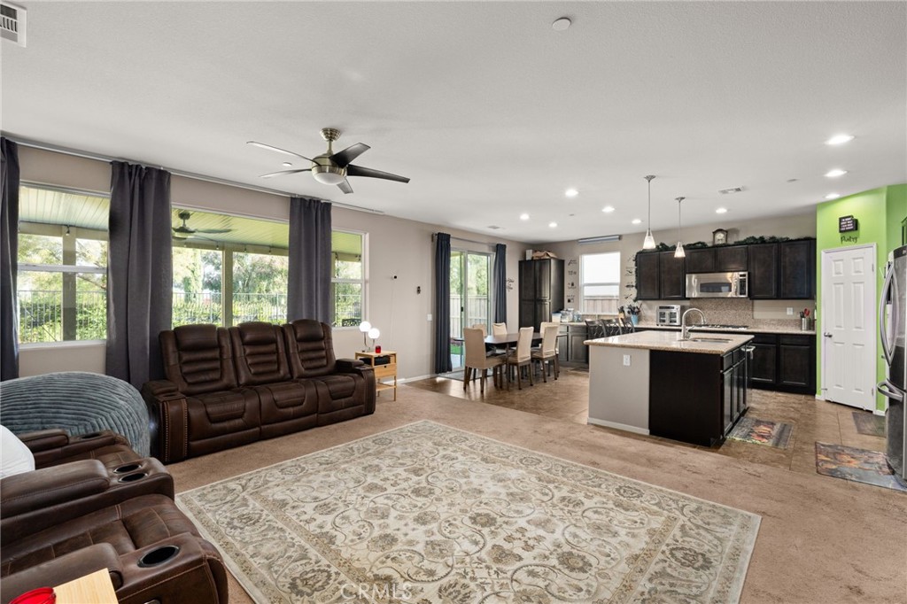 35614 Desert Rose Way