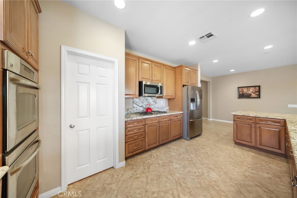 35638 Desert Rose Way