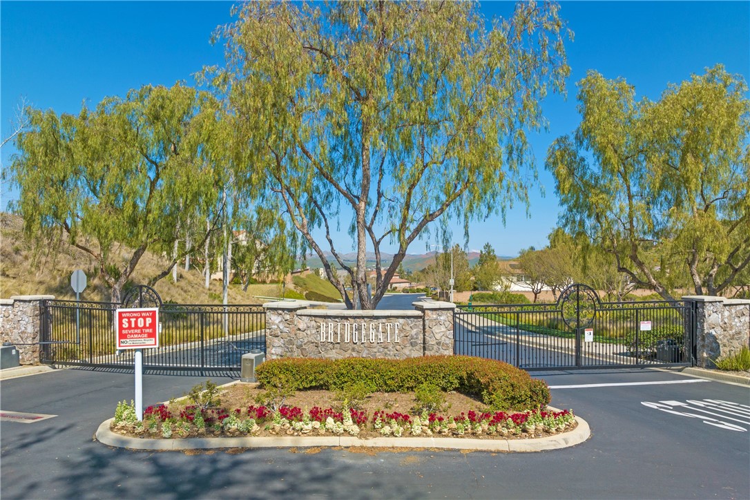 35638 Desert Rose Way