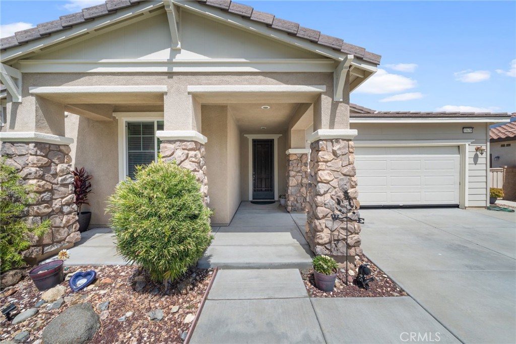 35638 Desert Rose Way