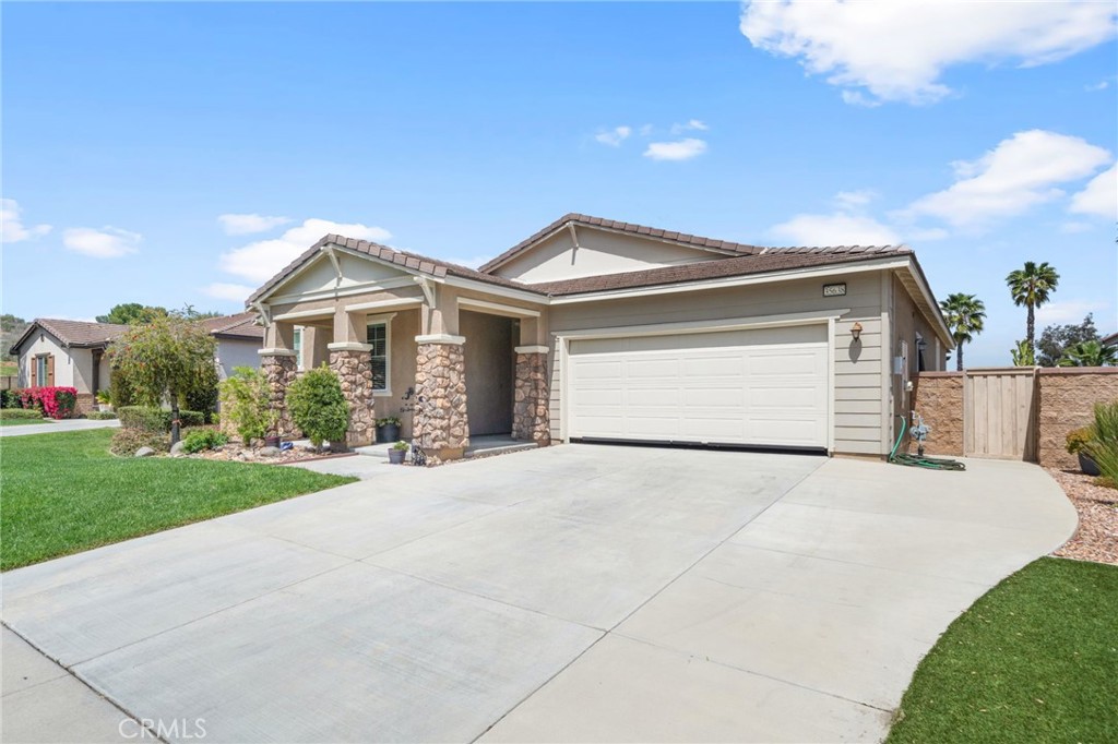 35638 Desert Rose Way