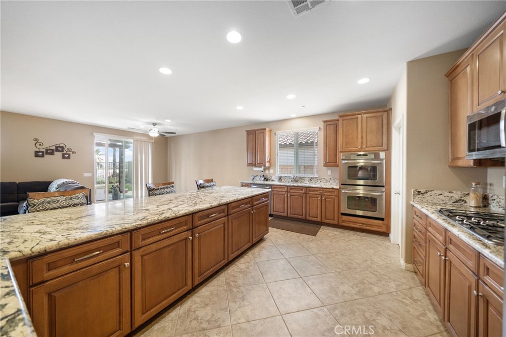 35638 Desert Rose Way