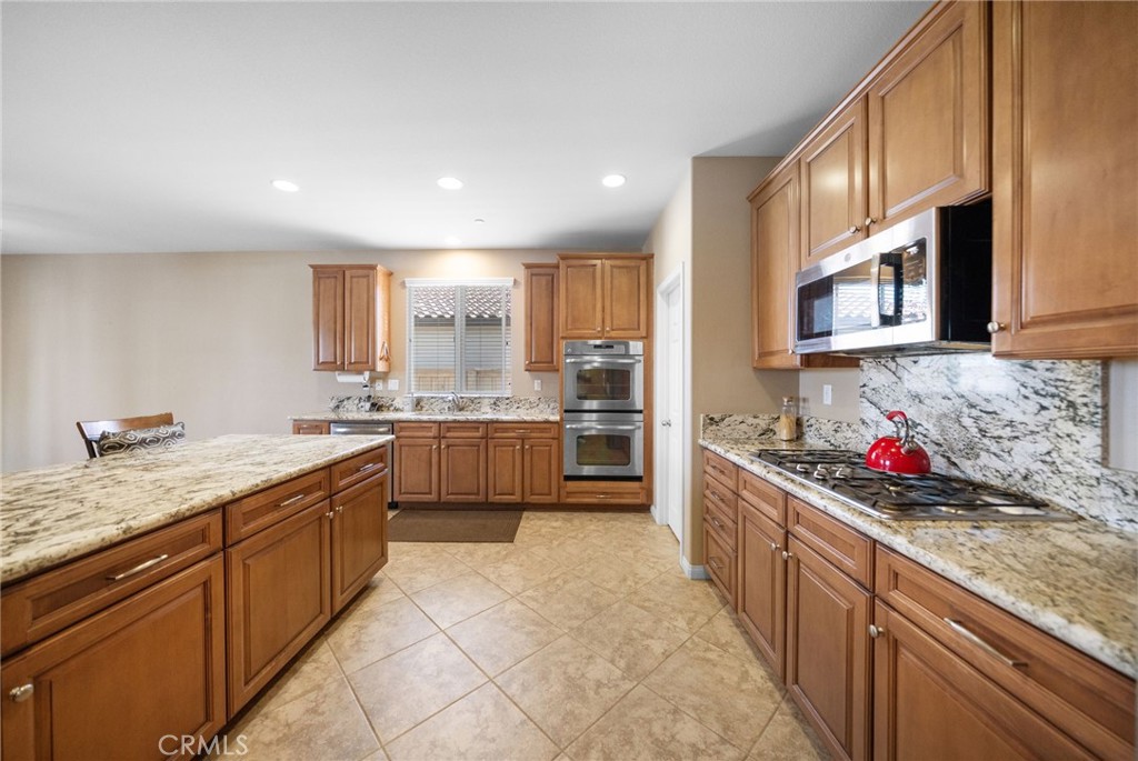 35638 Desert Rose Way