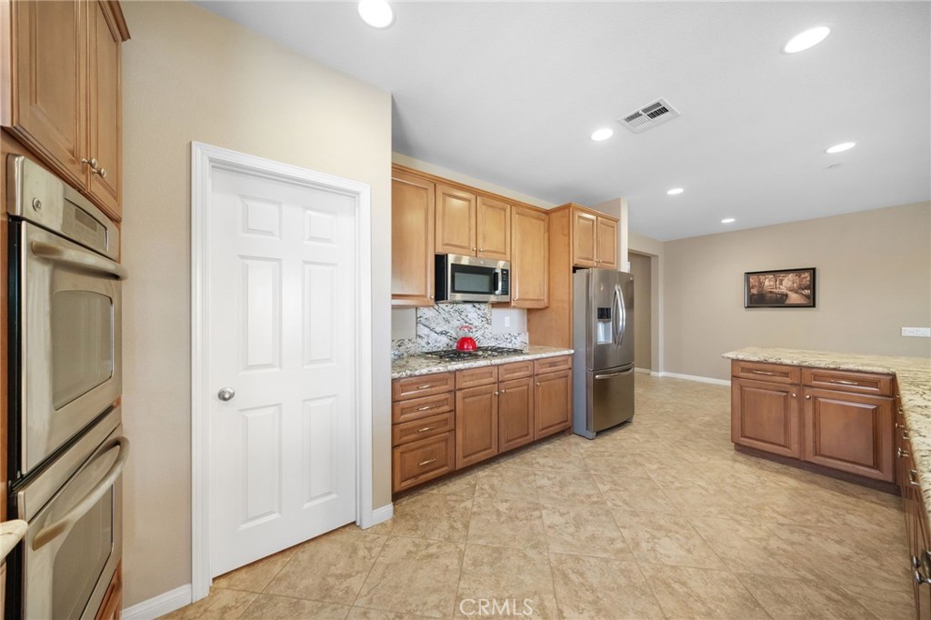 35638 Desert Rose Way