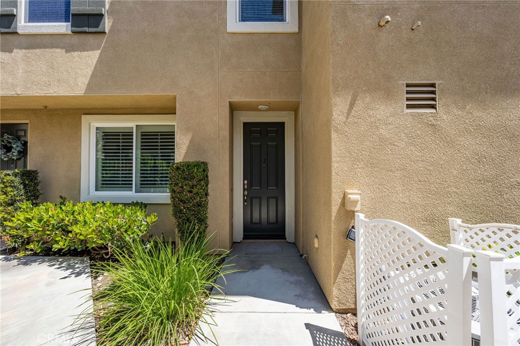 27532 Papillion Street 1