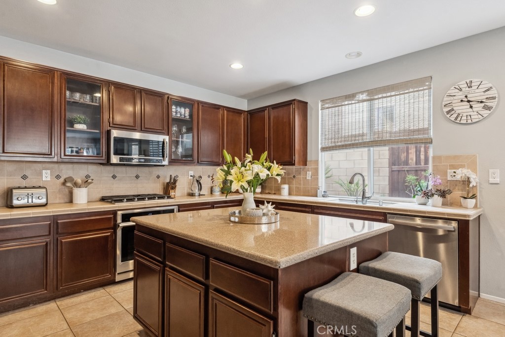 38790 Cobblestone Circle