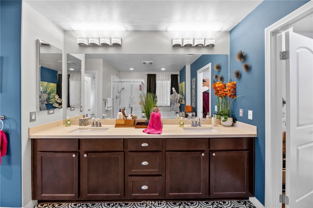 36438 Geranium Drive