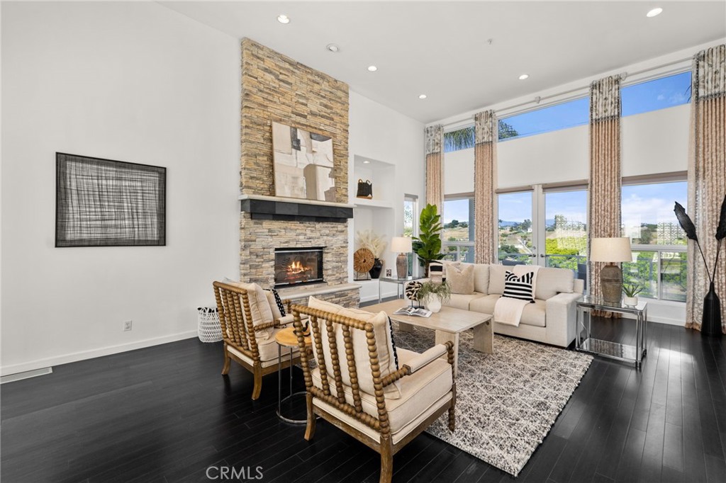 4462 Fallsbrae Road