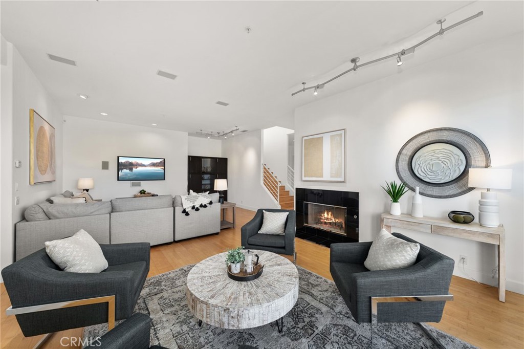 4462 Fallsbrae Road