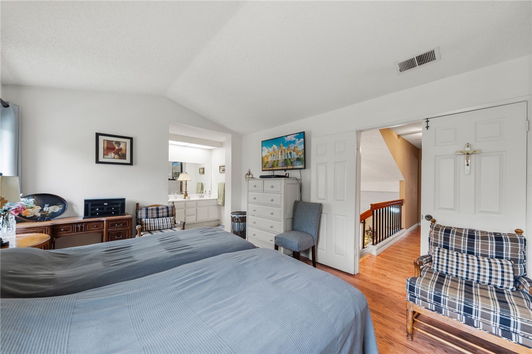 11735 Country Flower Lane