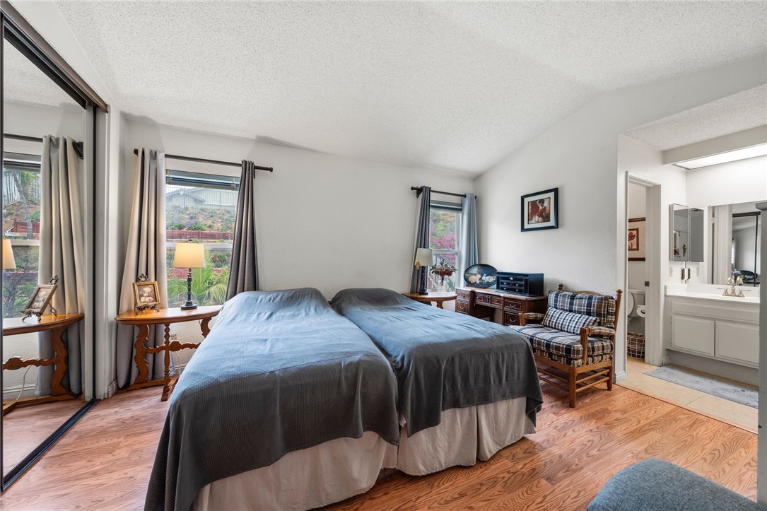 11735 Country Flower Lane