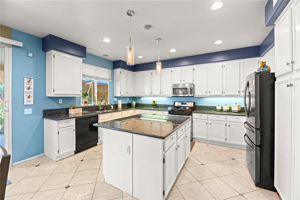 27182 Amber Rock Drive