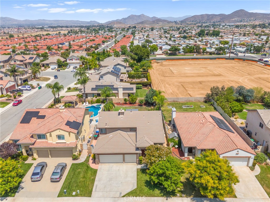 27182 Amber Rock Drive