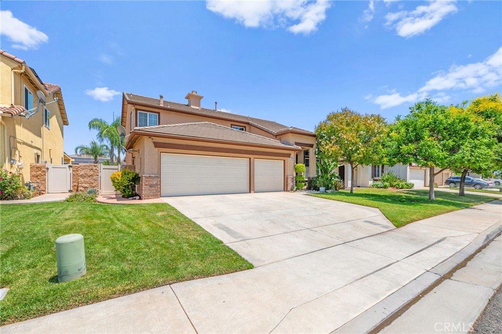 27182 Amber Rock Drive