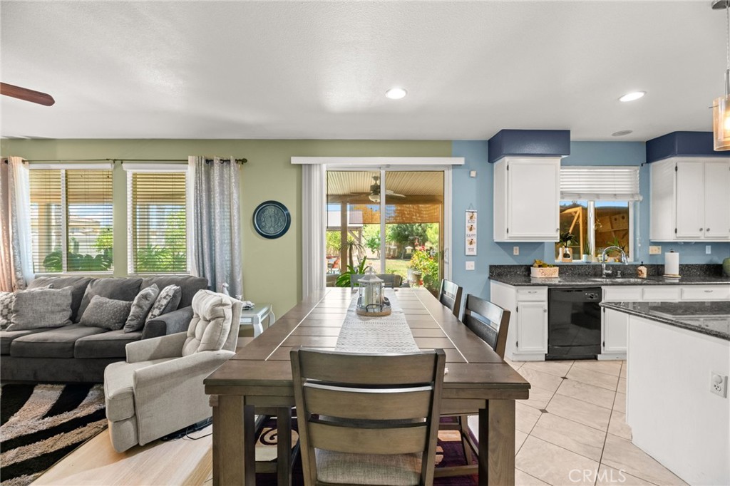 27182 Amber Rock Drive