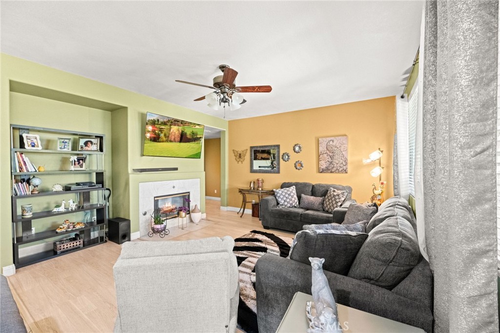 27182 Amber Rock Drive