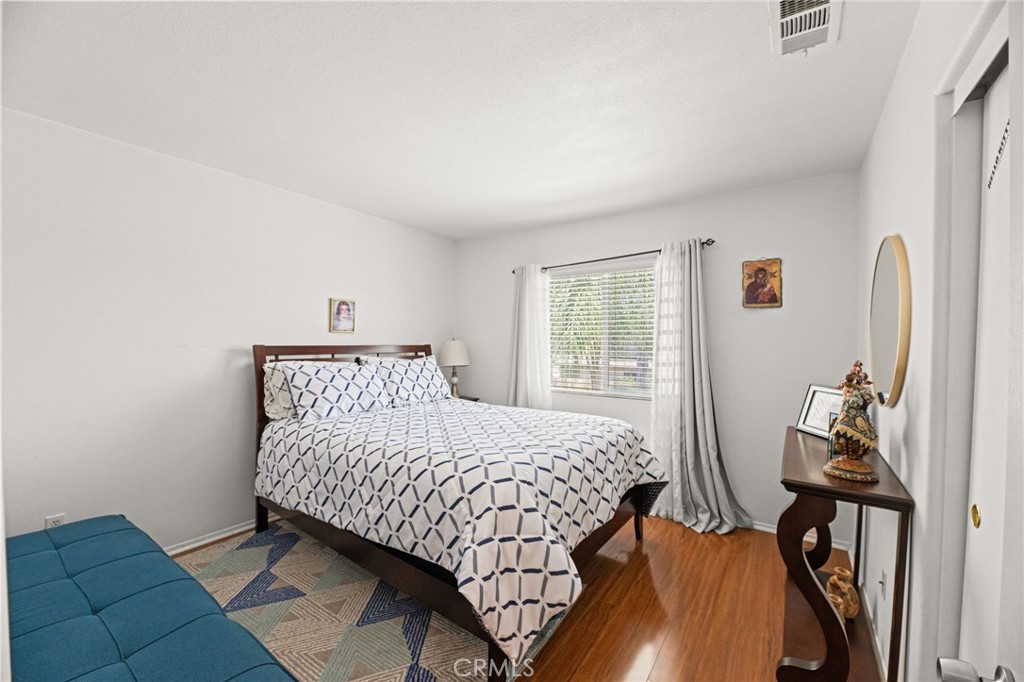 27182 Amber Rock Drive